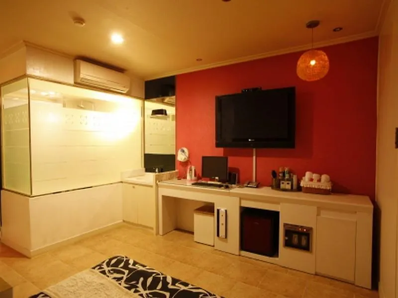 Hotel Praha Bucheon