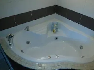 Hotel Praha Bucheon